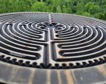 Finger Labyrinth Wood Carving, Natural and Dark Brown with Weathered Edge, Chartres Wood Labyrinth, Home Decor, Meditation, Wood Art, Rustic