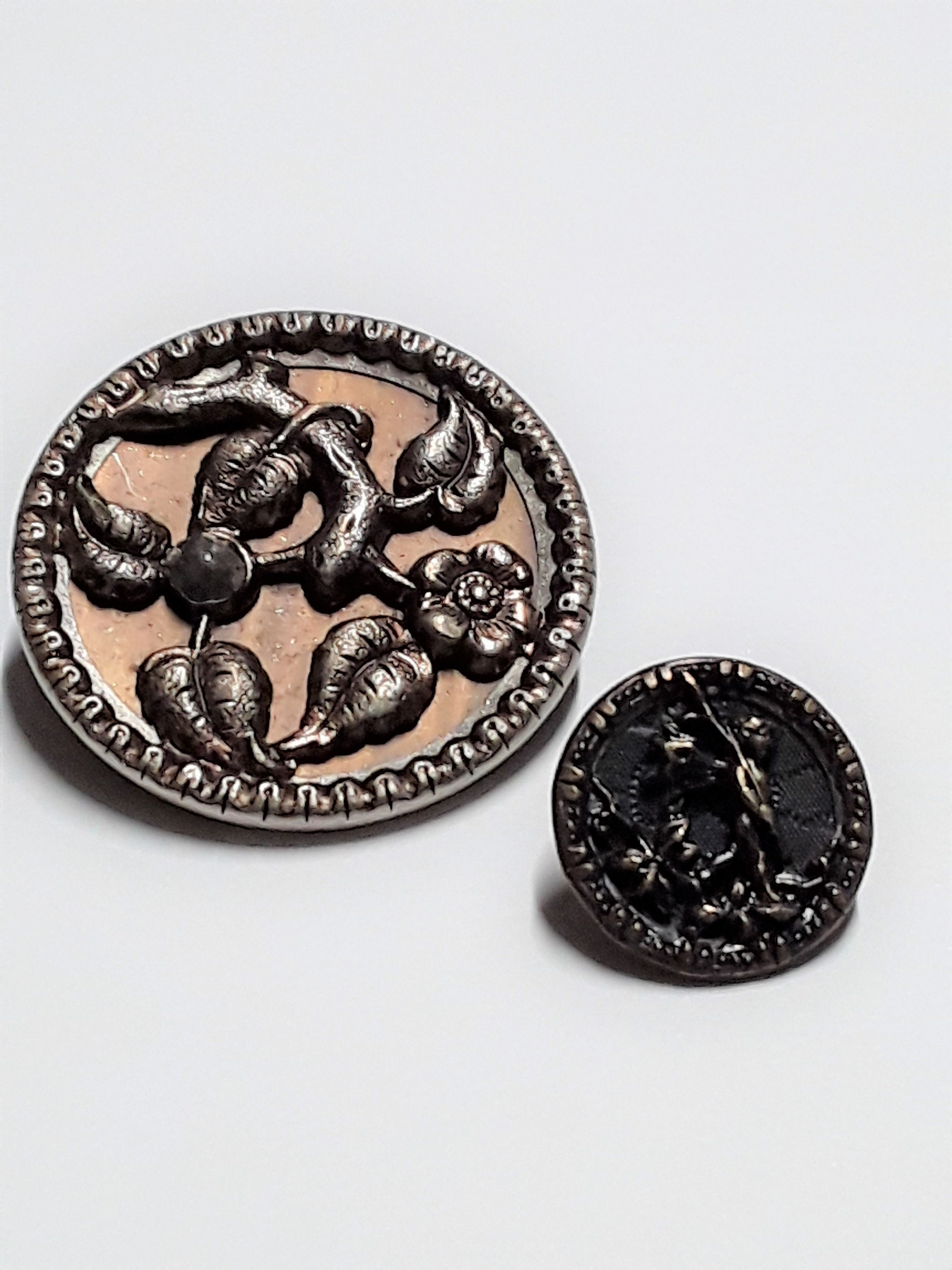 Tww Paris Button - Etsy