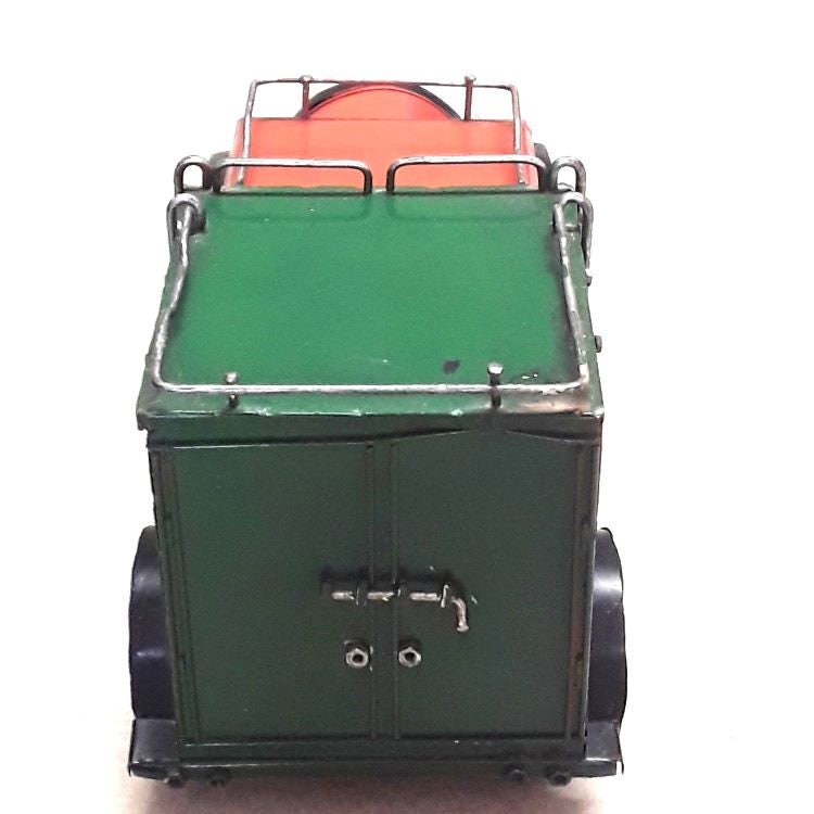 Jouet Ancien En Tôle Peinte – Camion De Transport, XXème Siècle, Fabrication Française
