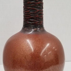 Large Vintage Shimmery/Sparkly Red and Black Glazed Pottery Vase