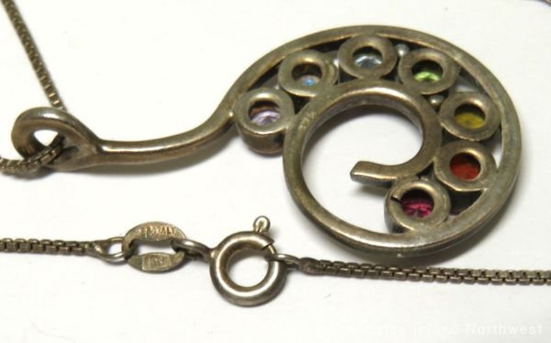 and Swirled Design Vintage Sterling Silver Chain and Sterling Silver Necklace Pendant With Seven Semi-Precious Stones of Various Colors