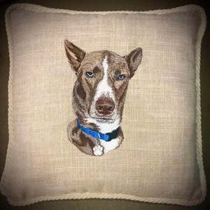 Made to Order, Custom Embroidered Pet Portrait Pillow Bild 7