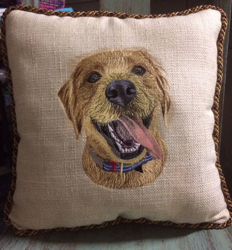 Made to Order, Custom Embroidered Pet Portrait Pillow Bild 3