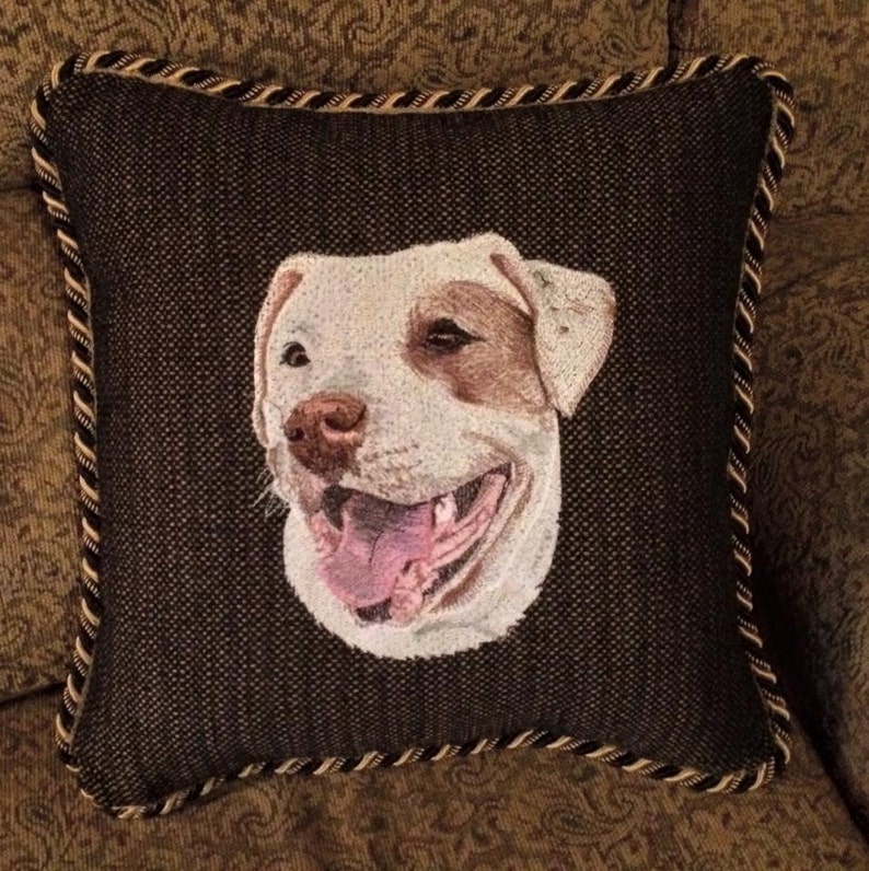 Made to Order, Custom Embroidered Pet Portrait Pillow Bild 1