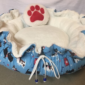 Drawstring Plush Dog Bed