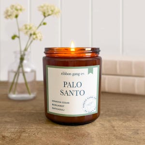 Vela de Palo Santo / Vela en frasco de cera de soja con cedro español, bergamota y pachulí