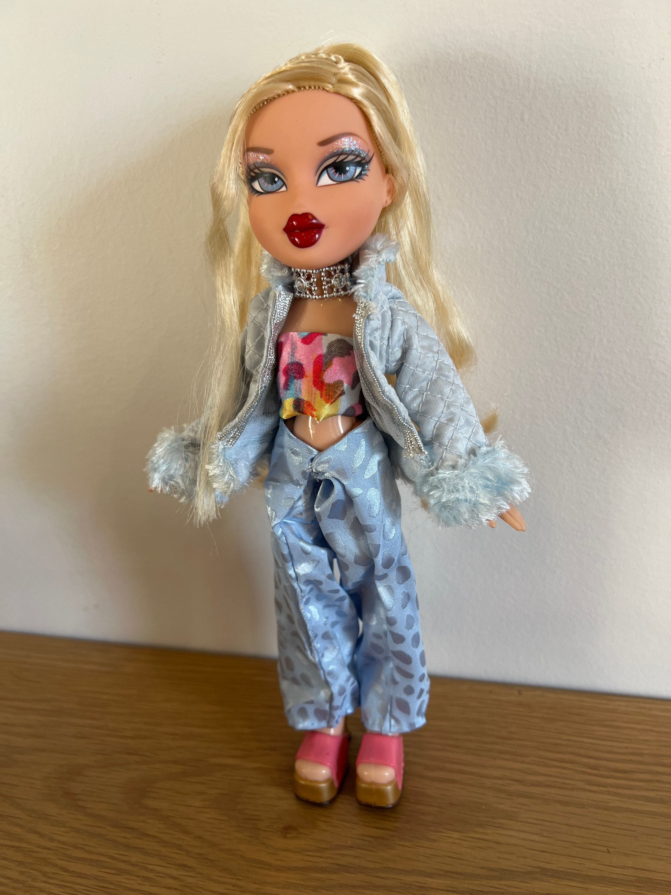 Bratz Babyz Doll: Storybook Collection Cloes Birthday Party Cloe Doll for  Replacement Doll or Custom -  India