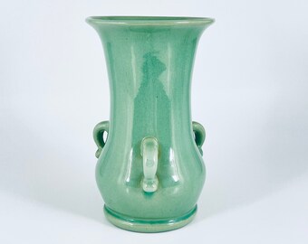 Ohio 9 Fluted Vase c1930s Hard to Find Vintage Arts /& Crafts Houghton Pottery Dalton