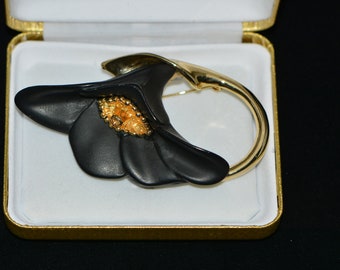 Vintage Large Black and Gold Trumpet Flower  Brooch/Pin, Gifts for Her, Gifts for Women, Statement Brooch, Christmas gifts for her.