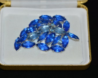 Vintage Blue Rhinestone Leaf Brooch/Pin, Gifts for Her, Gifts for Women, Vintage Brooch.