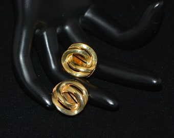 Vintage Vendome Gold Tone Clip on Earrings 60s, Gifts-for-Her, Gifts for Women, Costume Jewelry.