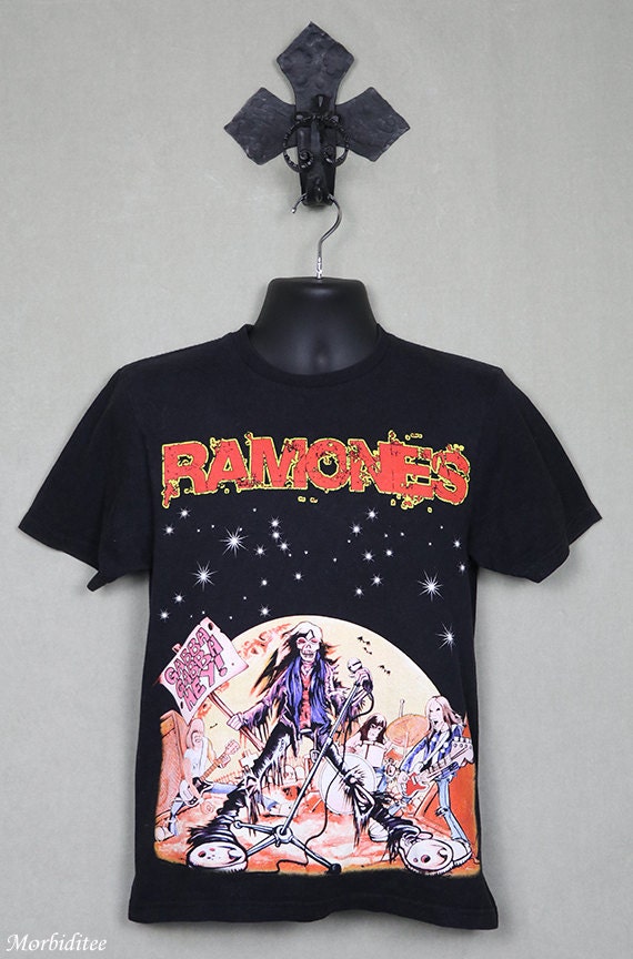 The Ramones T-shirt Vintage Rare Tee 