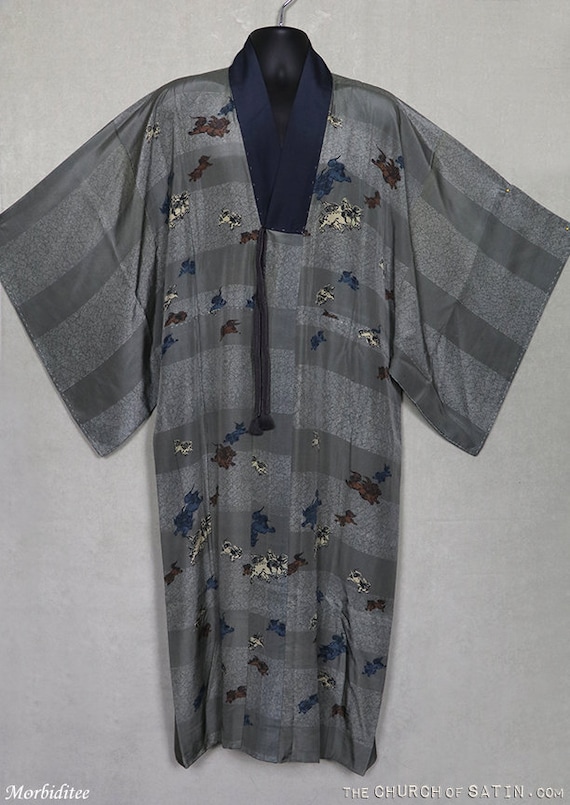 Antique silk kimono robe, mens Foo Dog dressing go
