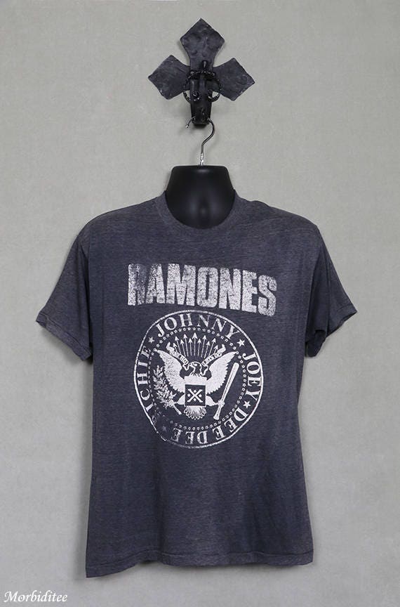 ramones tee