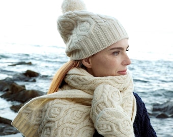 Set HAT + SCARF - Leaf design  100% Merino wool - Natural cream