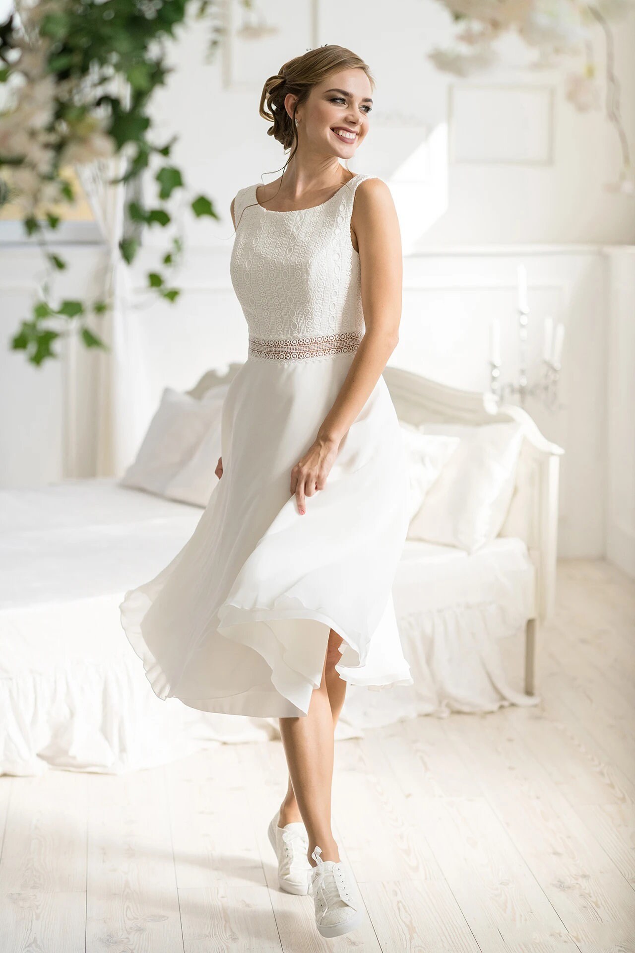white lace wedding dress with short sleeves Graceful Elegance: Modest Mermaid Lace Wedding Dress with Short Sleeves Plus Size Size 8