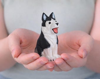 Perro de madera blanco y negro, Montessori