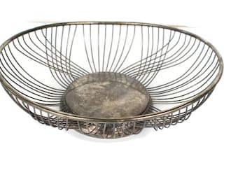 Cestino per verdure in filo metallico - Italia