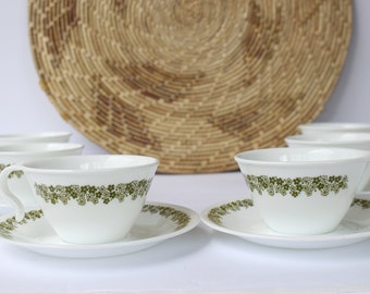 Corelle lentebloesem theekop en schotel: vintage Crazy Daisy