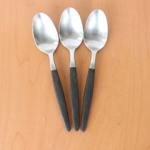 3 soppskedar från mitten av århundradet / Supreme av Towle Silver / Svarta kompositträhandtag