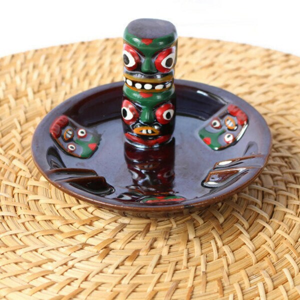 Vintage Tiki Ashtray / Mid Century Ashtray / Tiki Bar / Ceramic Iridescent Glaze Ashtray / Tiki Decor / Alaskan Indian Totem Ash Collector