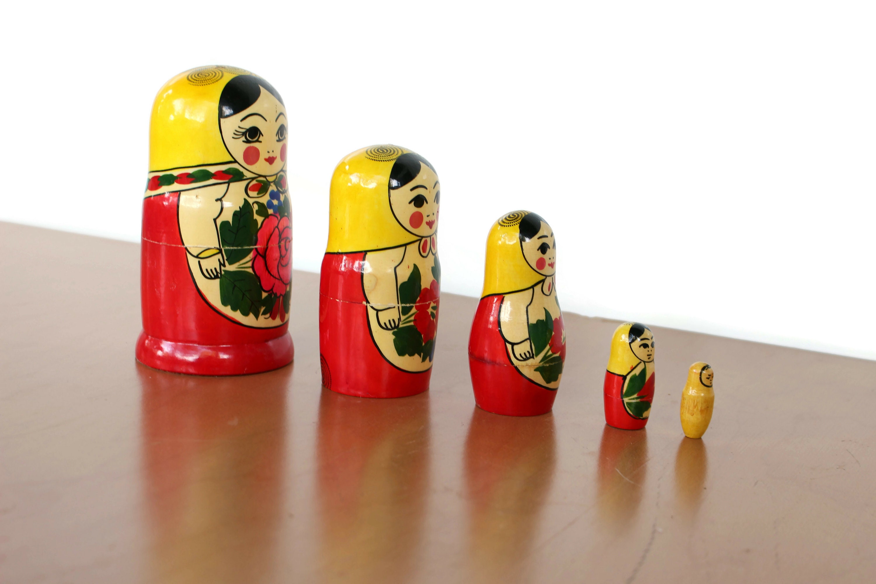 Set 5 Poupées Les Poupées Russes - GIF Animate Gratis - PicMix Poupées