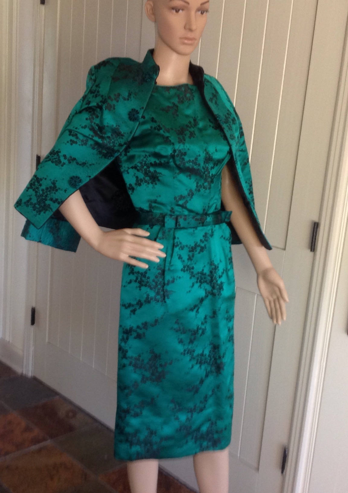 Satin asian print dress Clearance