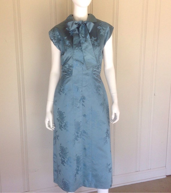 Vintage 1950/60 Teal Silk Brocade material ,fitte… - image 1