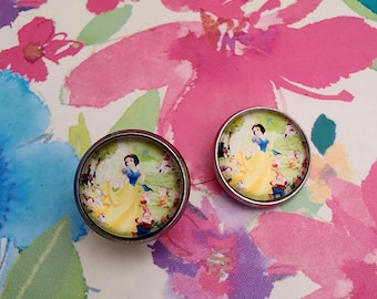 Snow White and the Seven Dwarfs Earrings: Variety of Styles