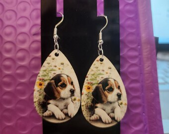 Beagle Hund Ohrringe - Teardrop Holz baumeln, hypoallergen Titan