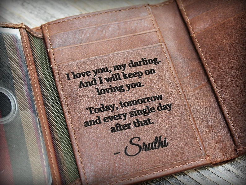 Trifold Monogram Leather Wallet For Men