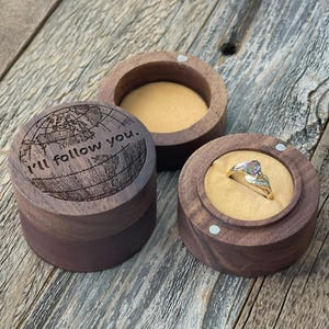 Verlovingsringdoos - voorstelringhouder - houten ringdoos - aanpassen personaliseren graveerringdoos - cadeau 5e verjaardag - huwelijkscadeau
