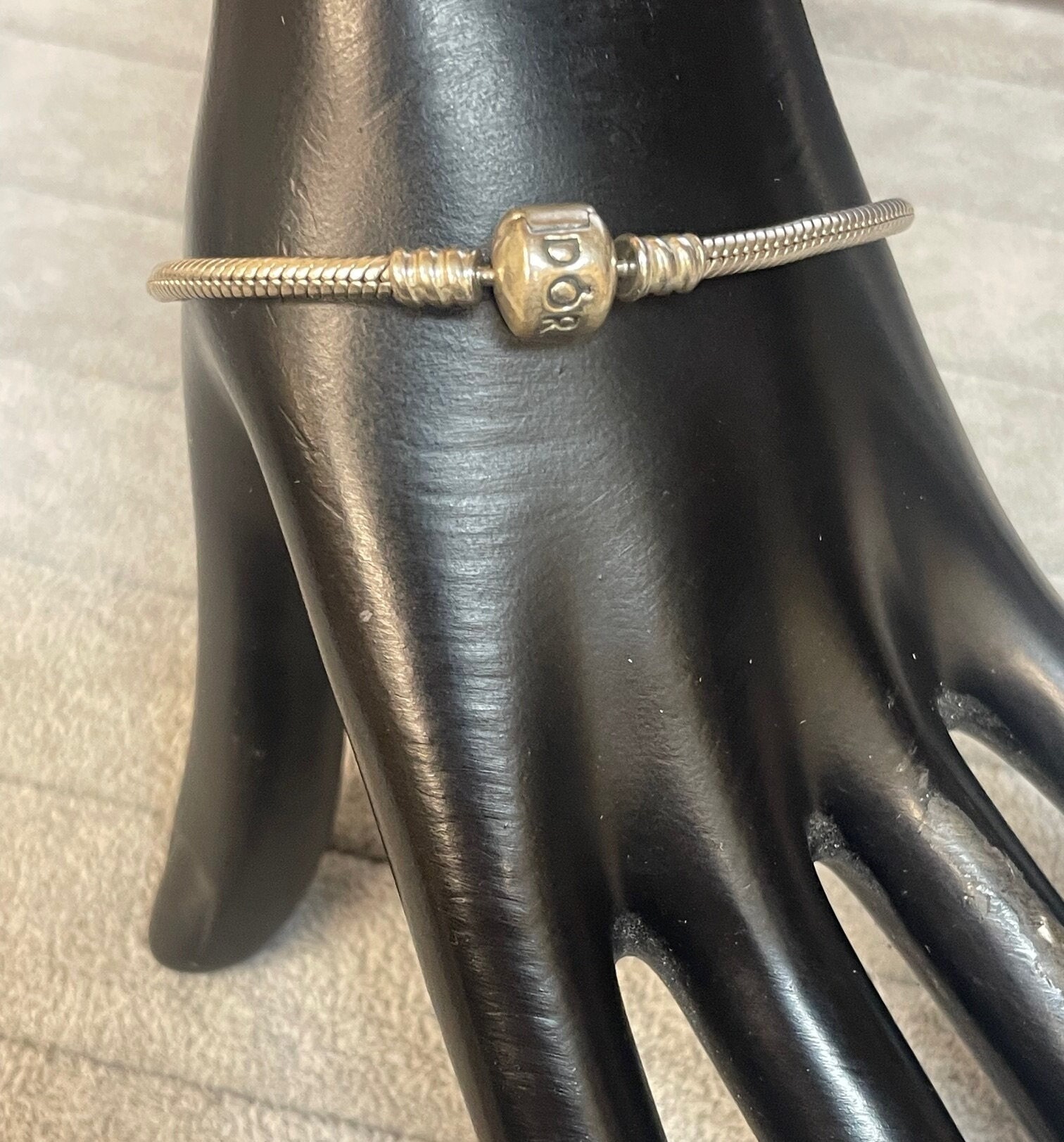 Price of a pandora bracelet deals