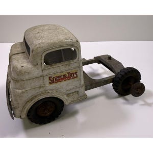 Vintage Structo Toys Pressed Steel Truck Cab Chassis For Parts Or Restore USA