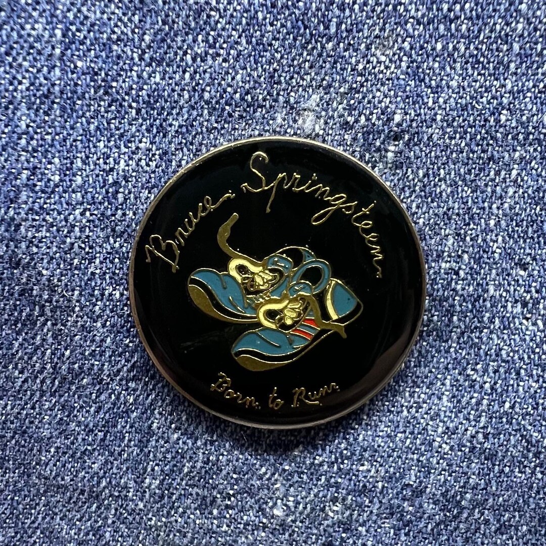 Vintage Bruce Springsteen Born to Run Lapel Pin 1980s Rock Band Enamel ...