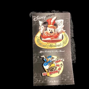 Disney Pin Magical Musical Moments Donald Duck You Belong to my Heart #10