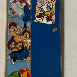 WDW Disney Pin Donald Duck Locker Cast Exclusive Chip Dale Daisy LE 3000