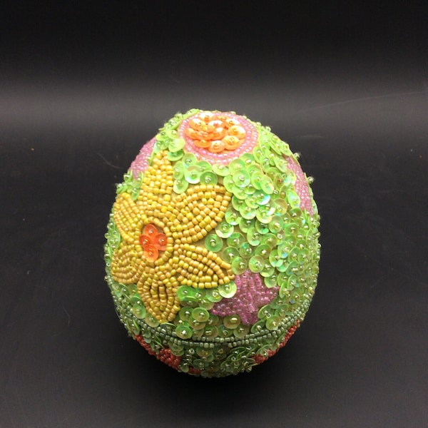 Easter Sequin Beaded Egg Trinket Box Green Yellow Pink Flower 5"