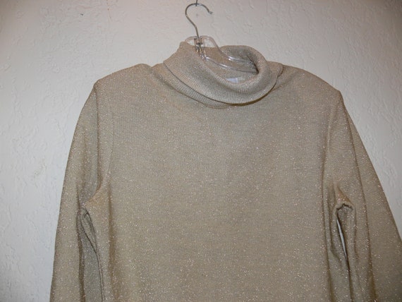 Vintage Gold Metallic Orare Long Sleeve Turtleneck