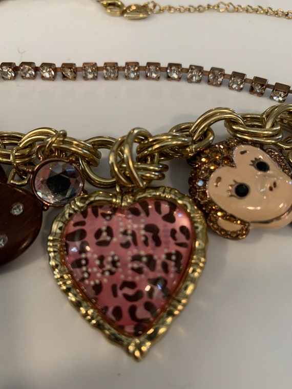 Ensemble Collier + Bracelet Betsey Johnson - Roses, Cœurs, Ancres, Cristaux (Occasion)