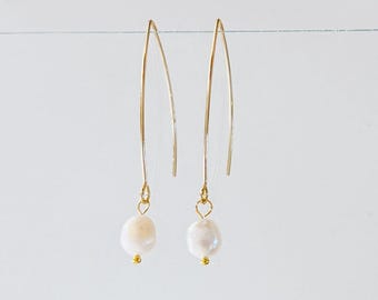 Pearl Threader Earrings. Gold Solitary Pearl Dangle earrings