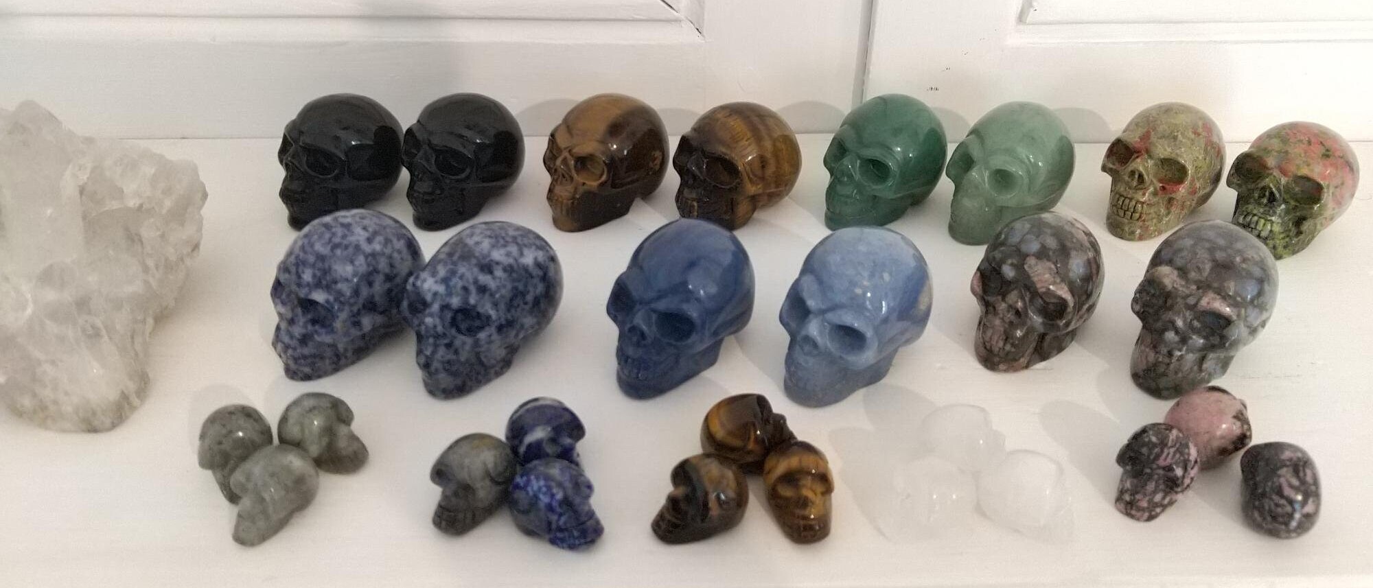 Crânes en Pierres Semi-Précieuse - Tête de Mort Pierres Originales Figurines