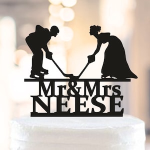 Mr and Mrs Hockey Cake Topper, Hockey Couple Cake Topper, Hockey Theme Wedding Party, Hockey Players Wedding,hockey party topper for wedding