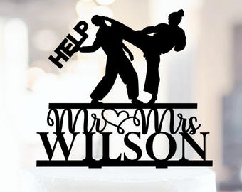 Funny Martial Arts Wedding Cake Topper, Mr and Mrs Karate Wedding Toppers, Taekwondo Couple Theme Party Decorations, Unique Martial Arts
