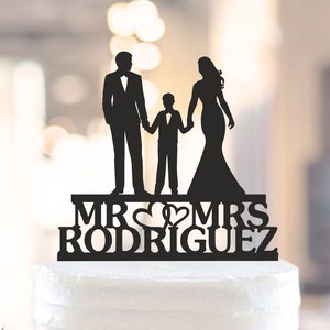 Family Cake Topper,Bride and Groom with little boy Cake Topper,Couple with child, Wedding Couple with Son, Custom Cake Topper (1241)