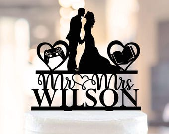 Gamer & Book Nerd wedding cake topper, Custom Couple Reading Bride and Groom Cake Toppers , Video game wedding Decorations(1391)