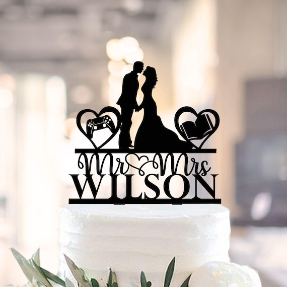 Gamer & Book Nerd wedding cake topper, Custom Couple Reading Bride and Groom Cake Toppers , Video game wedding Decorations(1391)