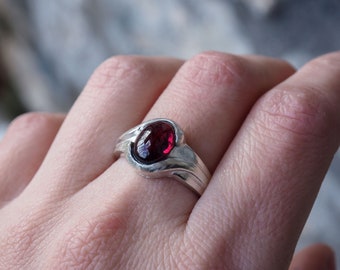 Briella | Sterling Silver Ring with Garnet, statement ring, silver jewelry, contemporary jewelry, silver 925 ring, gemstone ring