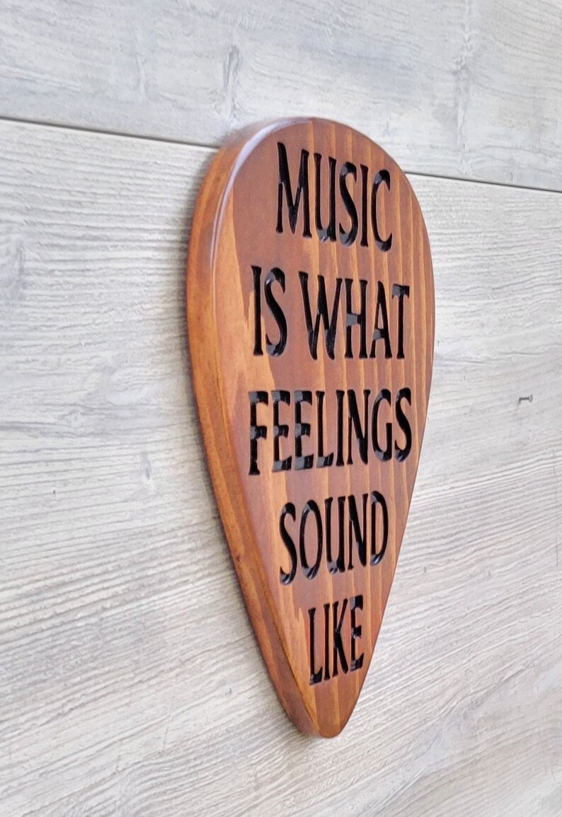 Primitives By Kathy - Cartello In Legno "Music Is What Feelings Sound Like" - Decorazione Da Tavolo O Parete