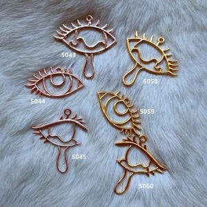 10 pcs Eye with tears open bezel | Open bezels | UV resin open bezel | Kawaii open bezels | Gold charm | Gold open bezels